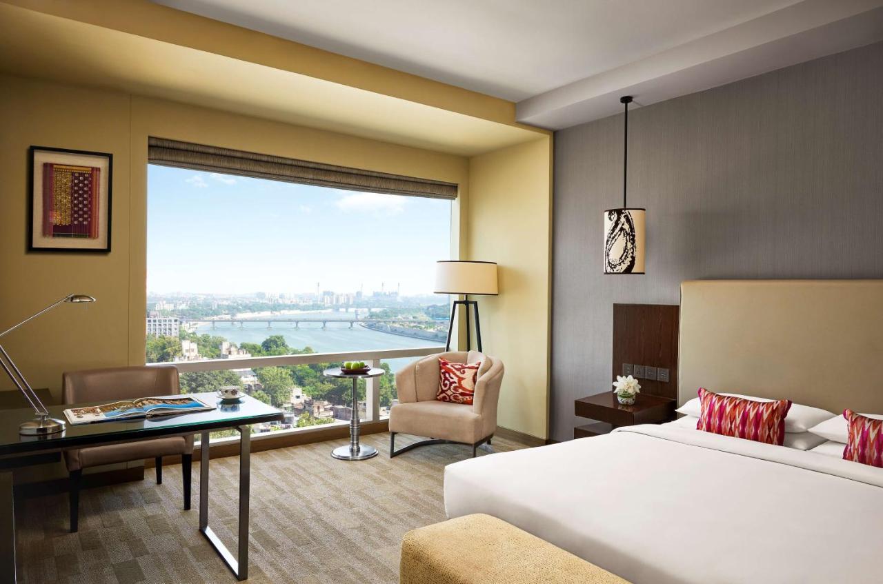 Hyatt Regency Ahmedabad Hotel Luaran gambar A room at the Taj Bengal